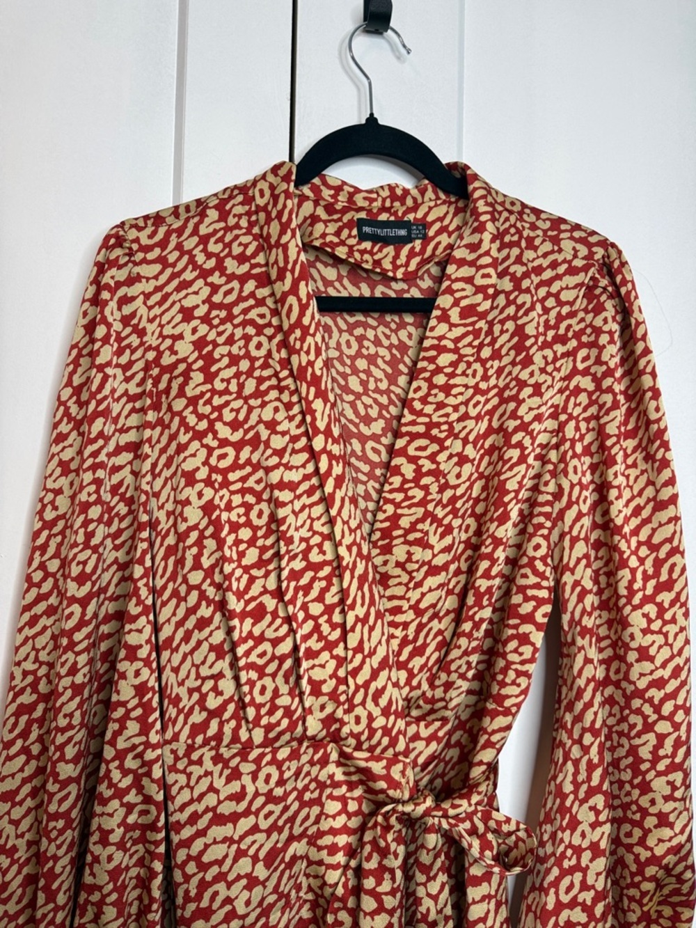 PrettyLittleThing - US12 - Rust and Cream Leopard animal print Wrap Dress - Picture 4 of 4